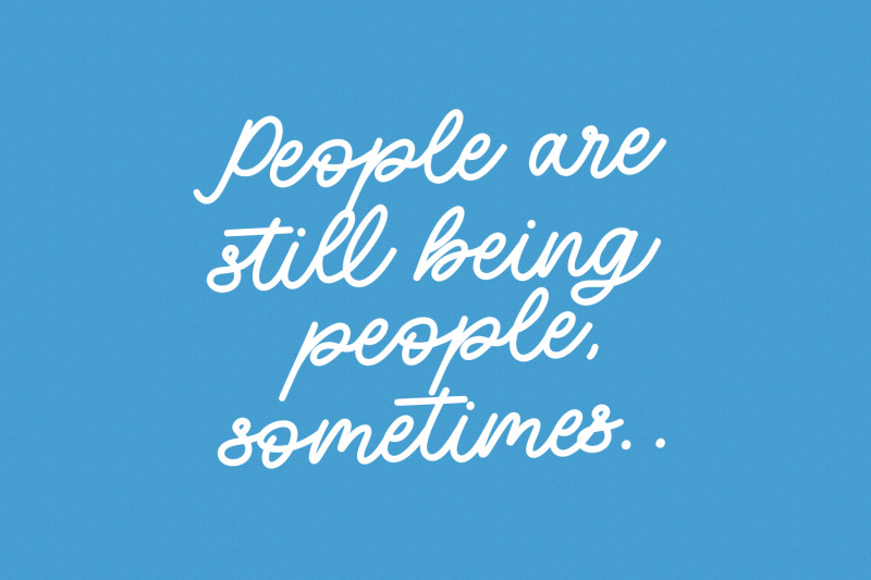 Blufcrowds Classic Script 字体 6319504